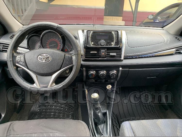 Toyota YARIS S