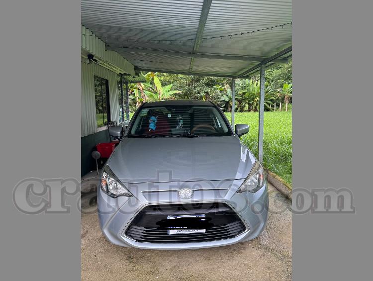 Toyota YARIS IA