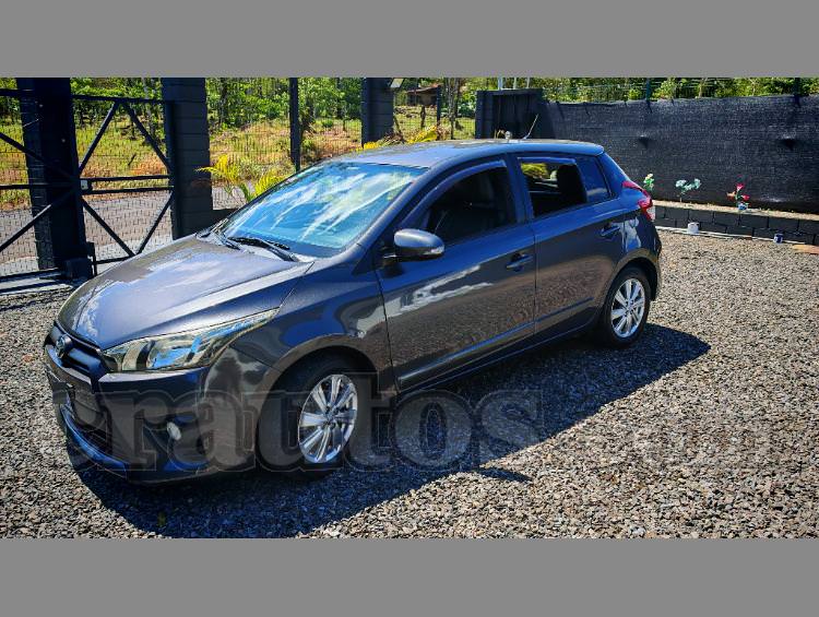 Toyota YARIS S