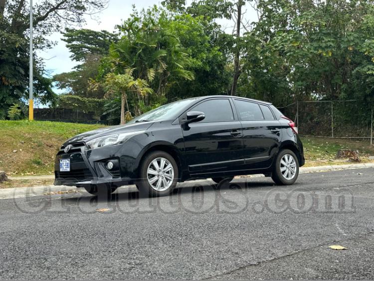 Toyota YARIS S